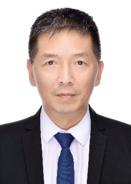 西北大学创新论坛第一千九百七十六讲：凝聚水相体系非均相催化反应理论研究