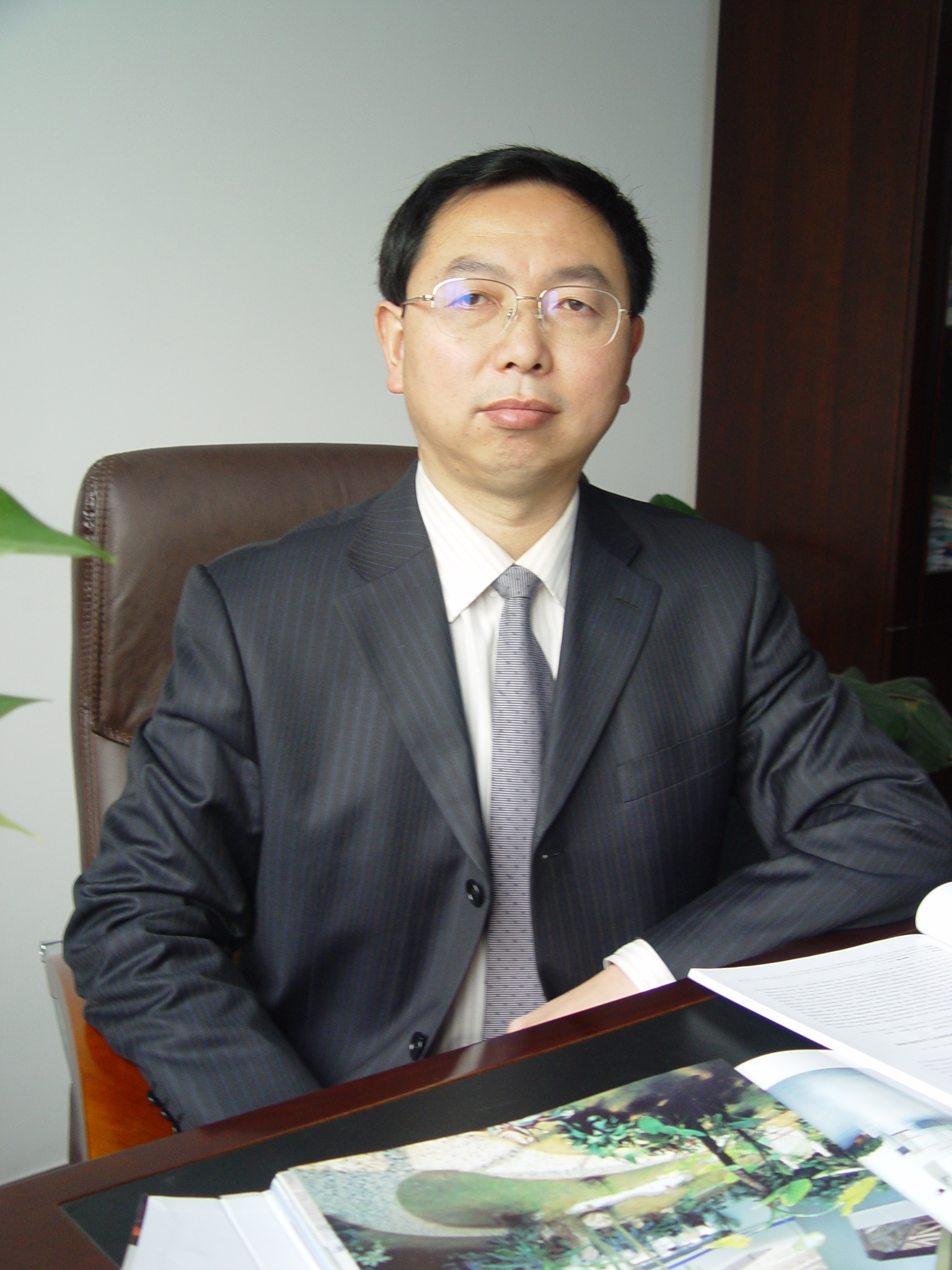 中国玩球官方网创新论坛第一千六百零五讲：黄土地区高填方地基变形特征与工程应对措施  