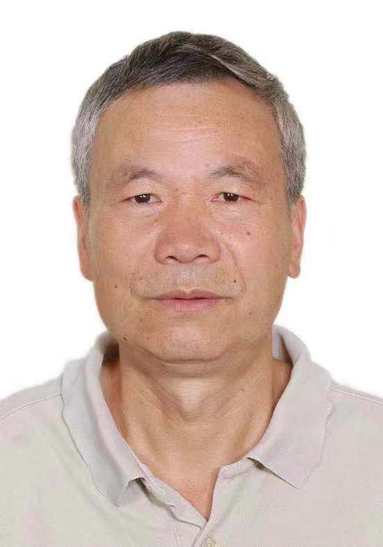 中国玩球官方网创新论坛第一千一百三十二讲：Monstrous moonshine and vertex operator algebras