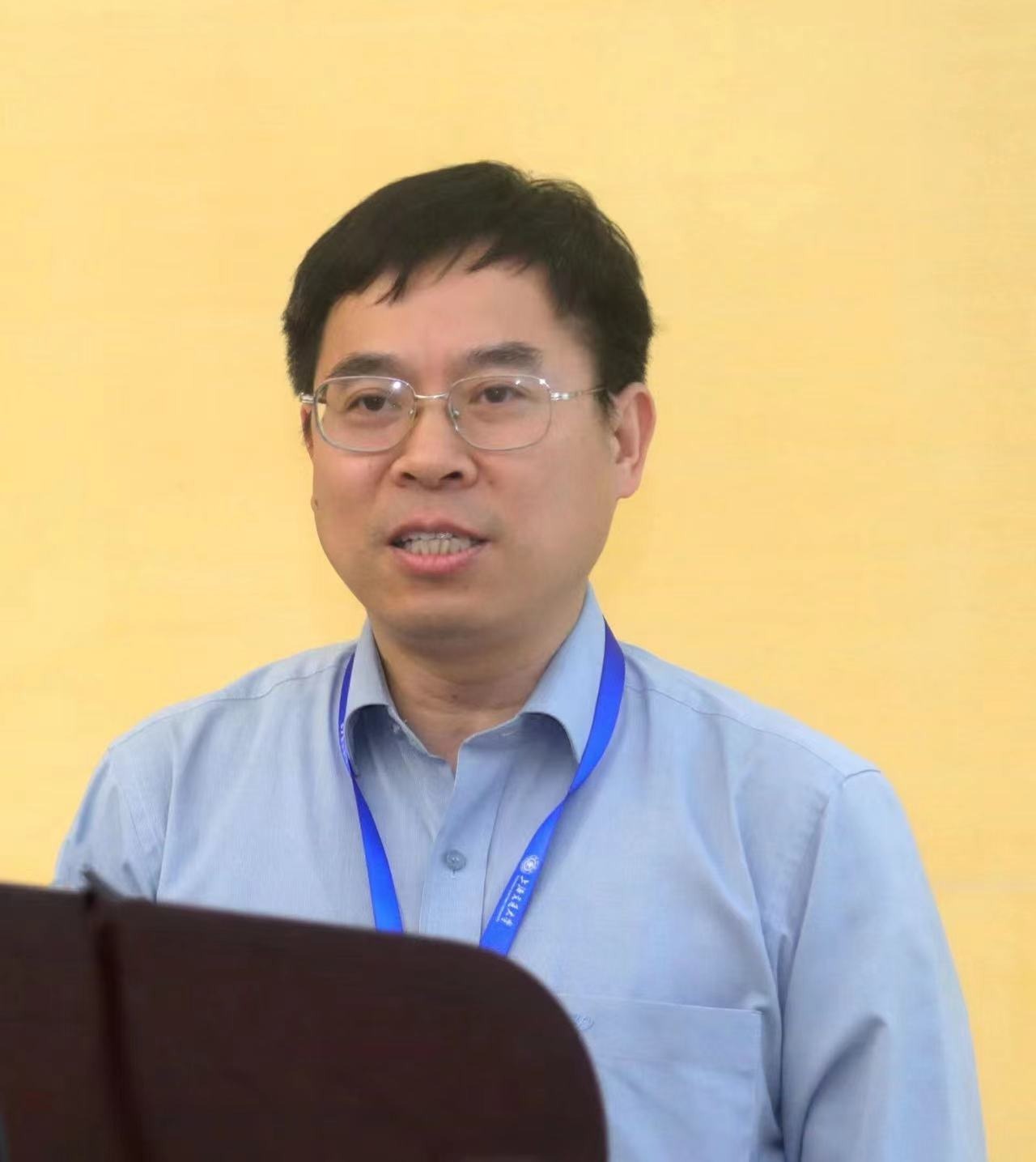 中国玩球官方网创新论坛第一千六百八十九讲：从出土简牍看中国早期的盈不足问题