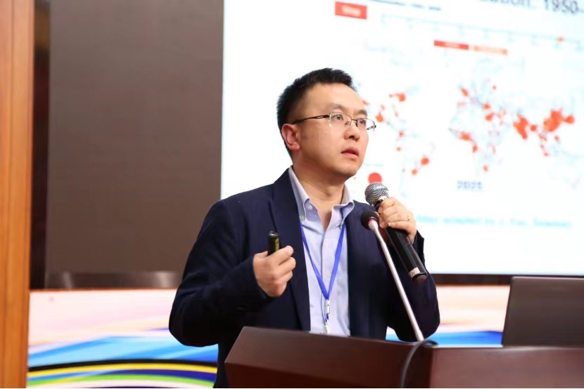 中国玩球官方网创新论坛第一千五百三十八讲：夜间灯光遥感数据在研究城市问题中的应用