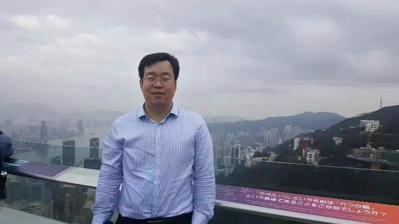 中国玩球官方网创新论坛第一千三百九十六讲：亚纳米尺度材料合成及性质探索