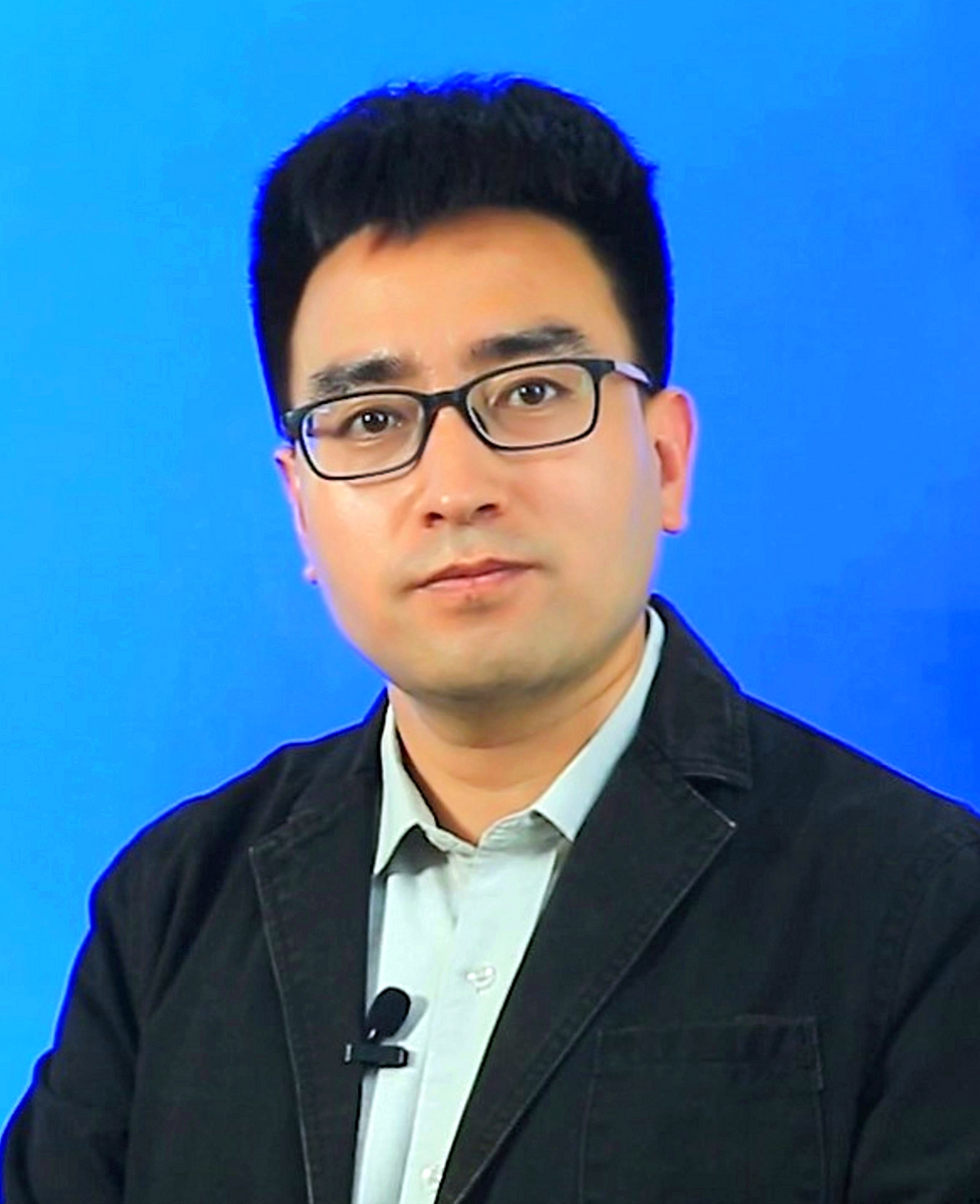 中国玩球官方网创新论坛第一千三百七十讲：基于超冷原子的Rosen-Zener-Stückelberg干涉和隧穿