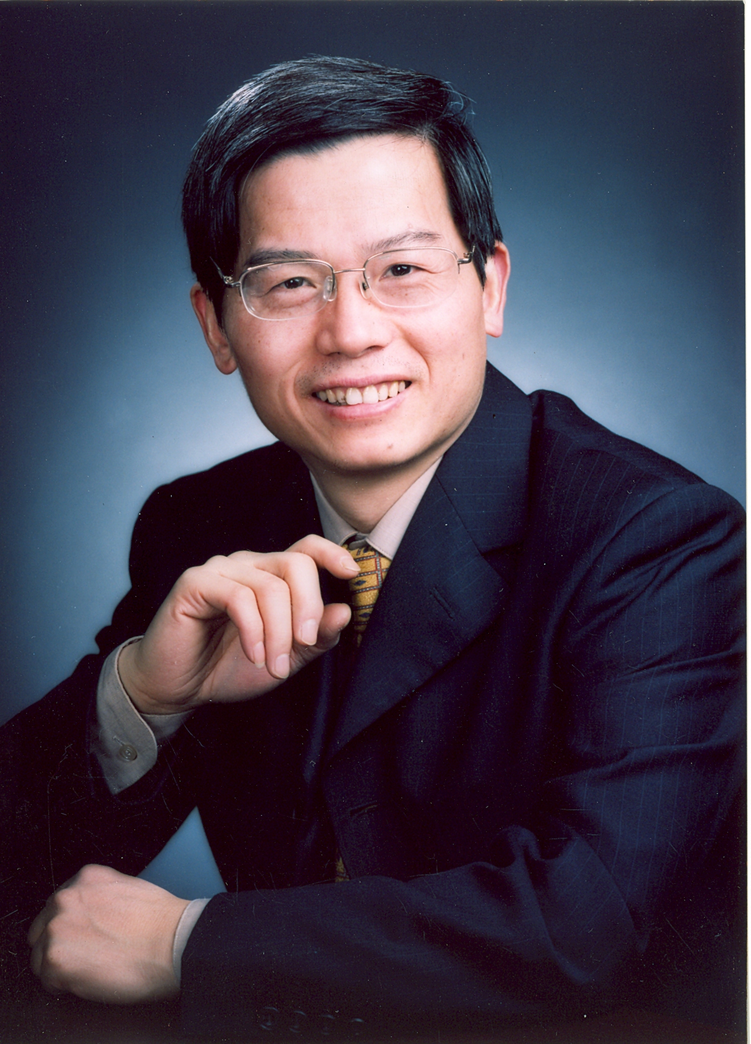 中国玩球官方网创新论坛第一千零七十讲：碳纳米笼——能源存储和转换的新平台