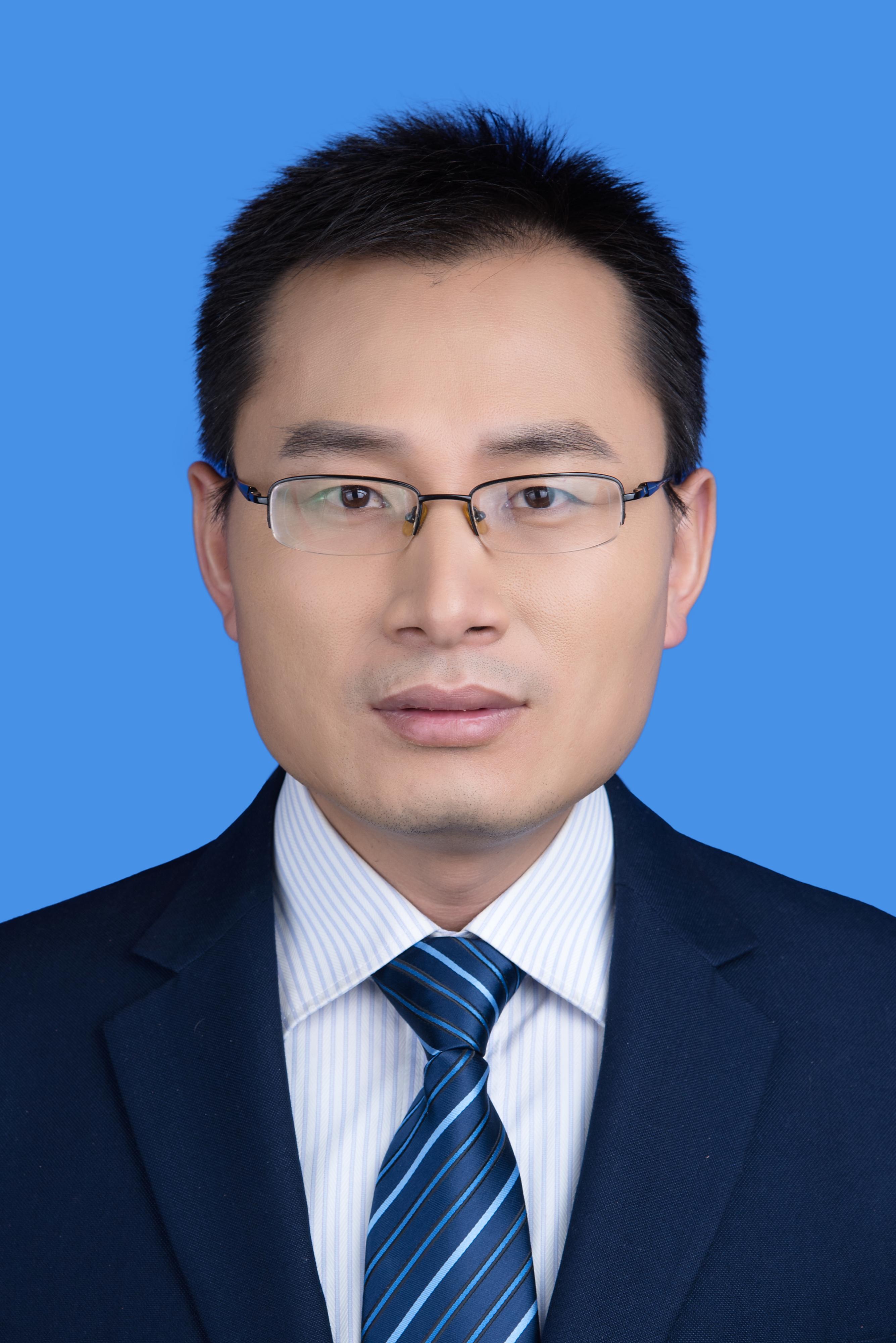 中国玩球官方网创新论坛第九百八十四讲暨校庆118周年学术讲座：基金申请的一点体会