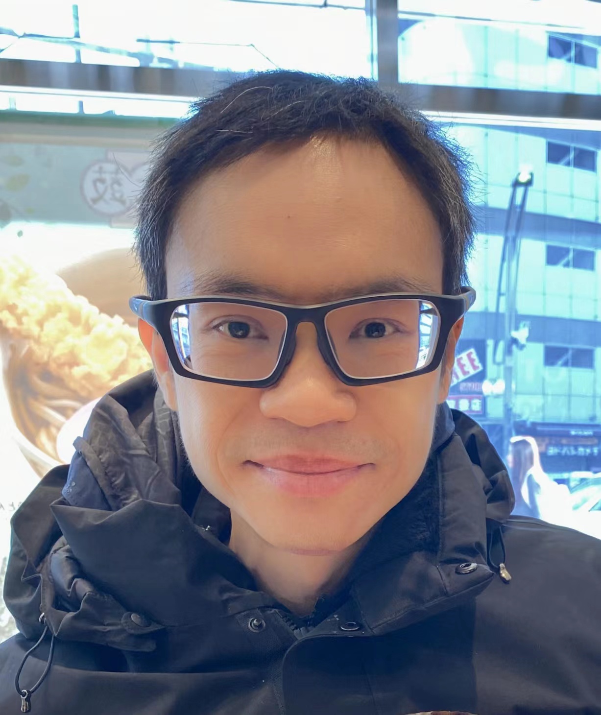 中国玩球官方网创新论坛第一千四百七十一讲：Unleashing the Power of Mobile Edge-Cloud Generative AI Services and AIGC Networks